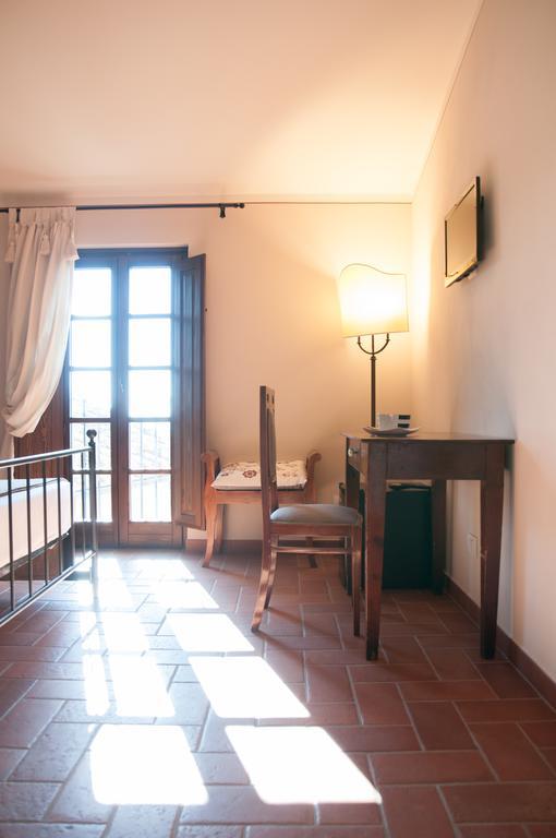 Agriturismo Borgo Tra Gli Olivi Castiglion Fiorentino Rom bilde