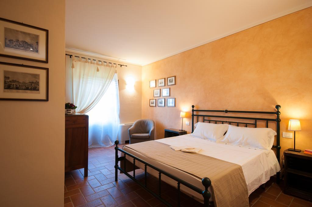 Agriturismo Borgo Tra Gli Olivi Castiglion Fiorentino Rom bilde