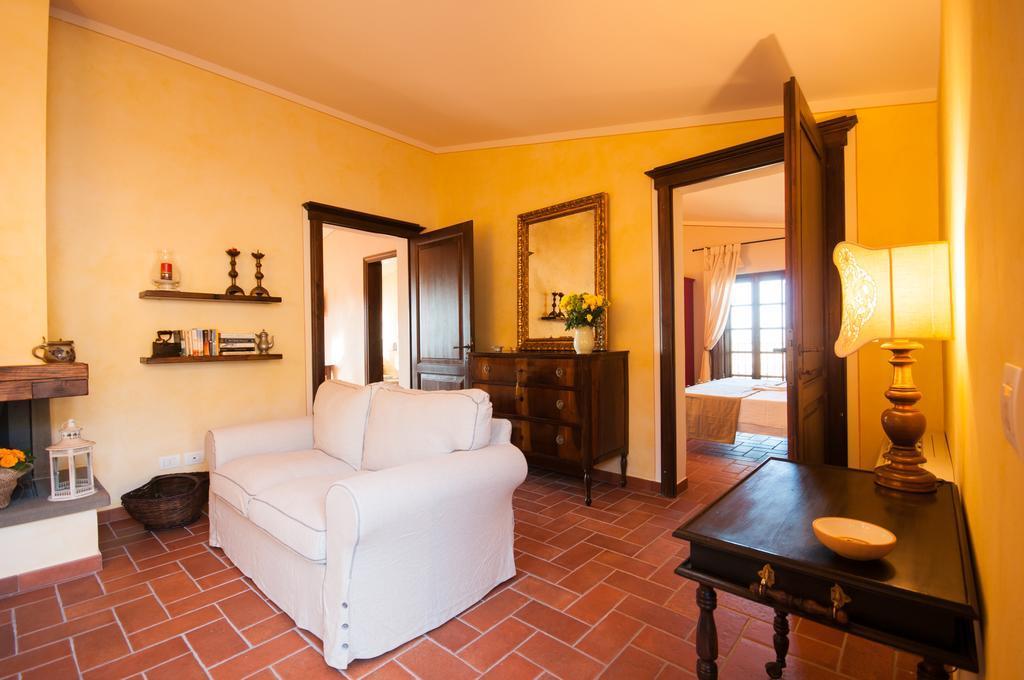 Agriturismo Borgo Tra Gli Olivi Castiglion Fiorentino Eksteriør bilde