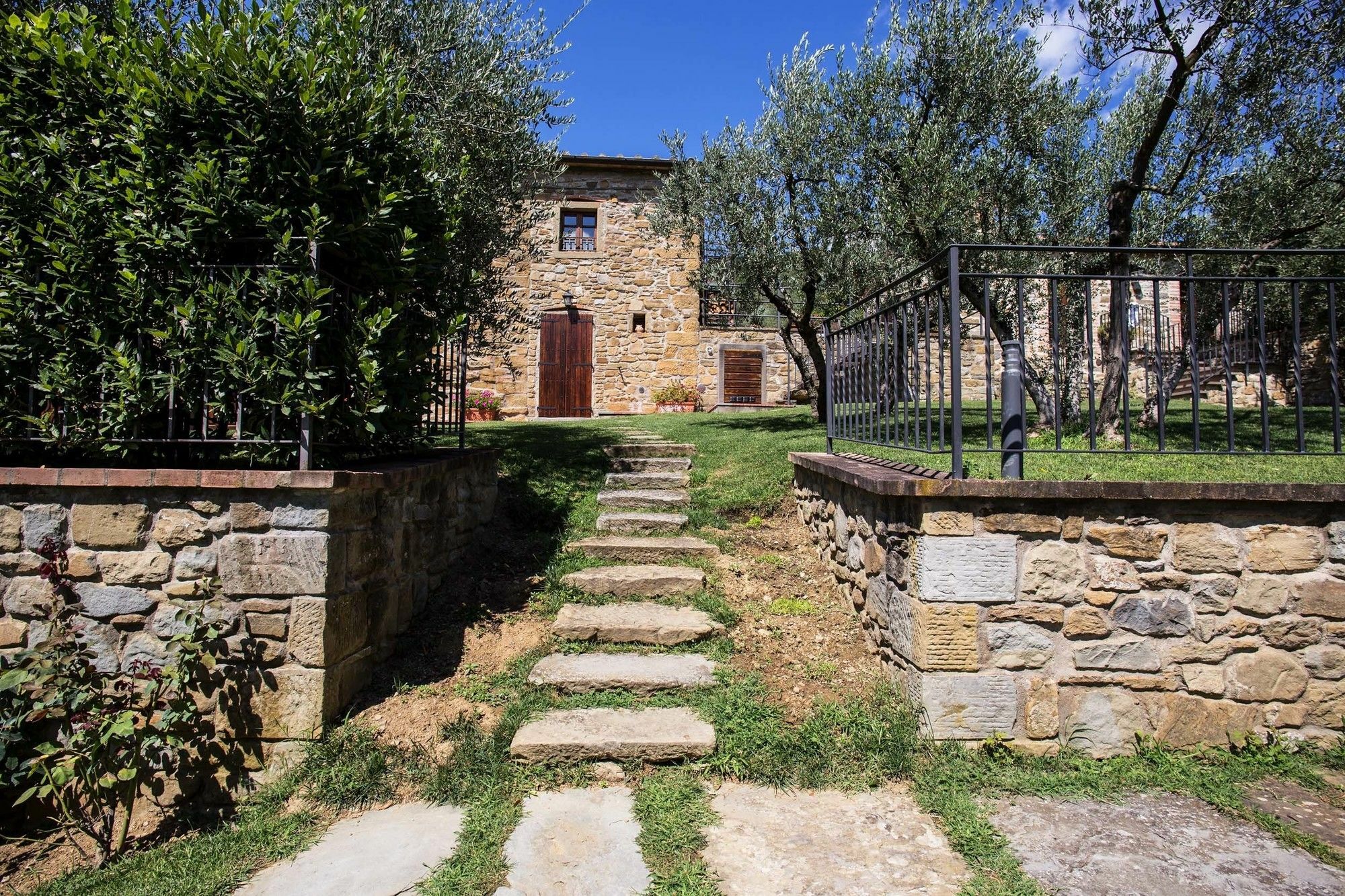 Agriturismo Borgo Tra Gli Olivi Castiglion Fiorentino Eksteriør bilde